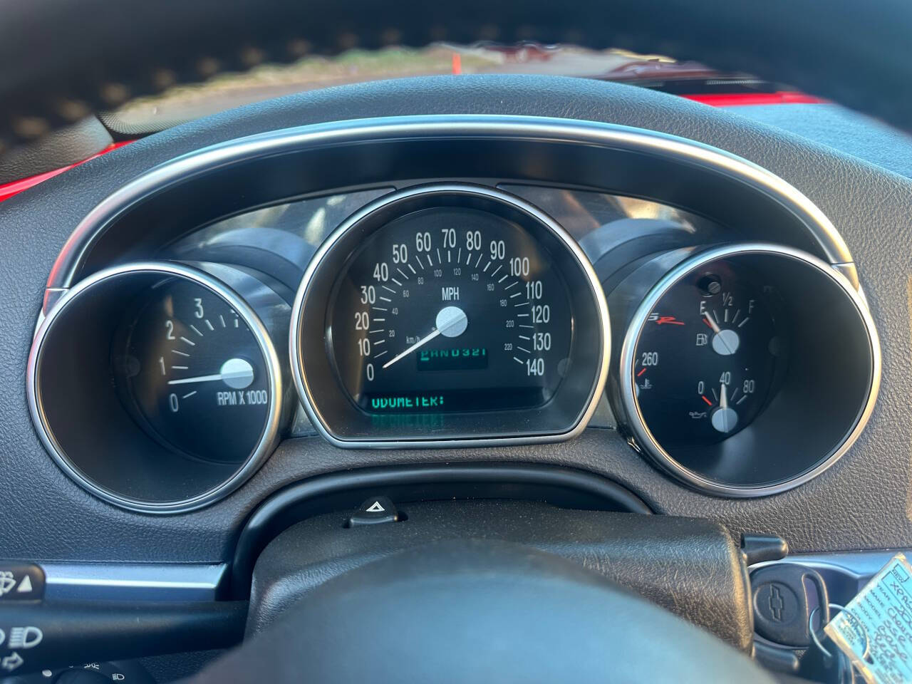 2004 Chevrolet SSR 41