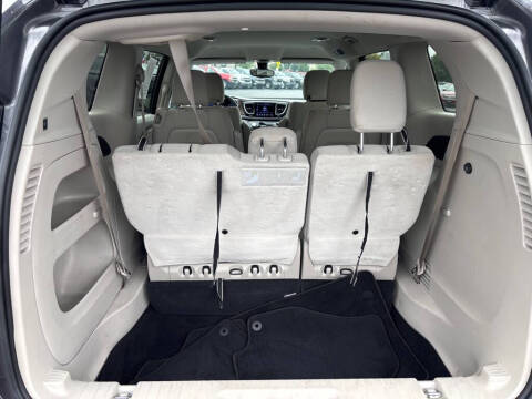 2017 Chrysler Pacifica Touring