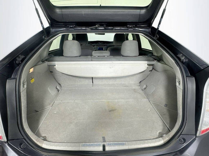 2014 Toyota Prius Plug-in Hybrid Advanced