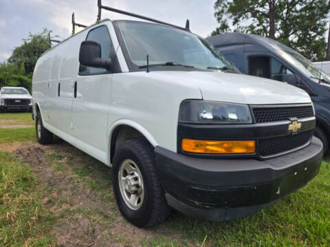 2023 Chevrolet Express 2500