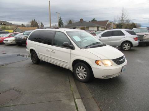 2003 Chrysler Town and Country for sale at Car Link Auto Sales LLC in Marysville WA