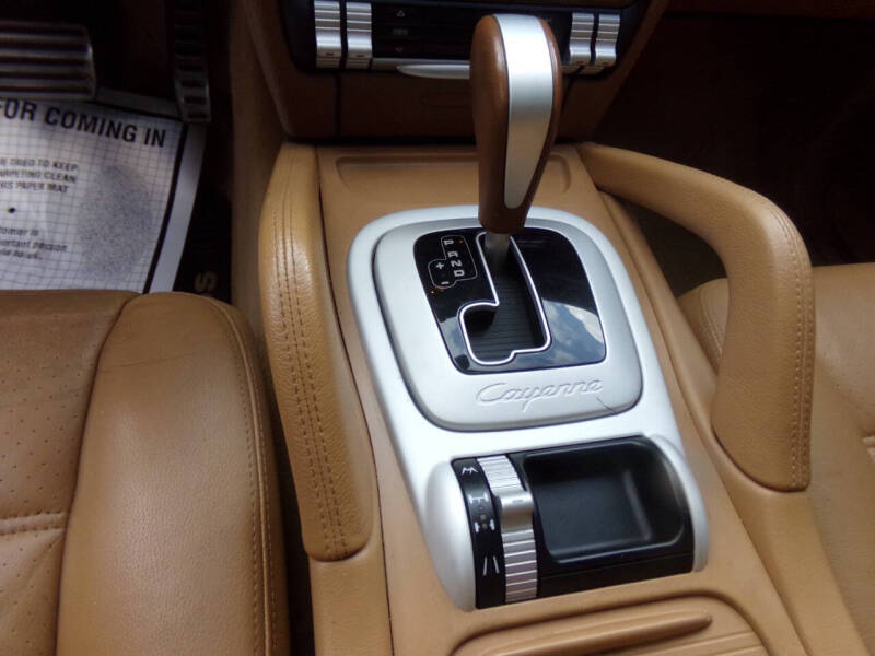 2005 Porsche Cayenne S