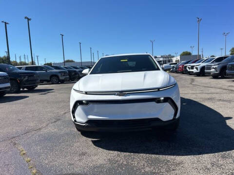 2026 Chevrolet Equinox EV LT 2