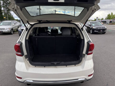 2018 Dodge Journey Crossroad