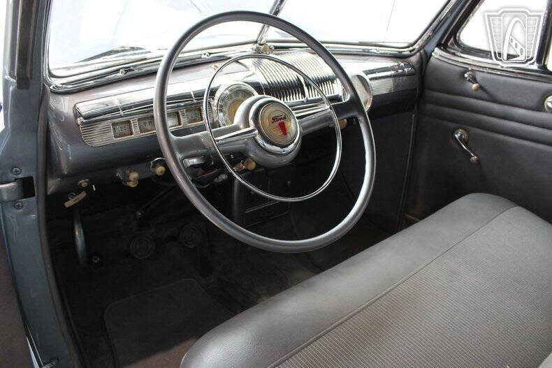 1947 Ford Super Deluxe