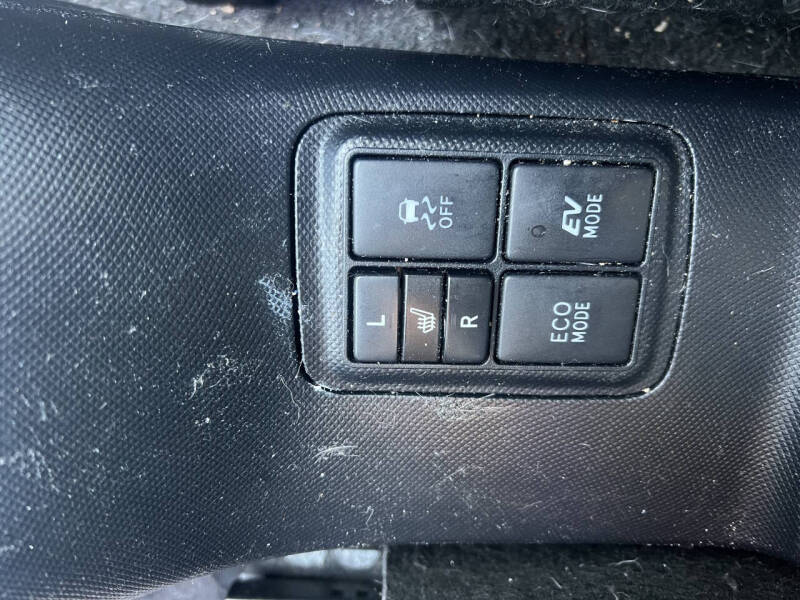 2017 Toyota Prius c Four