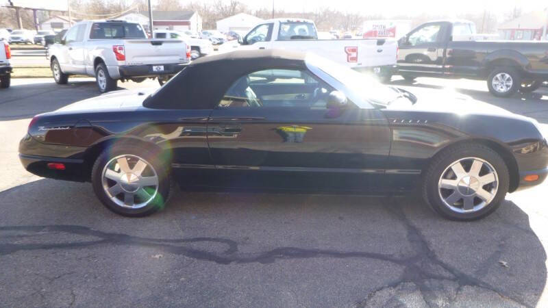 2002 Ford Thunderbird Deluxe