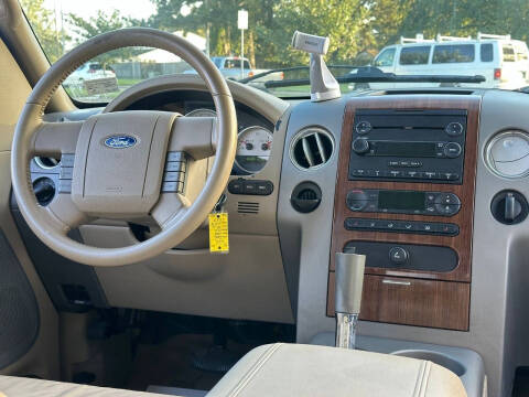 2004 Ford F-150 Lariat