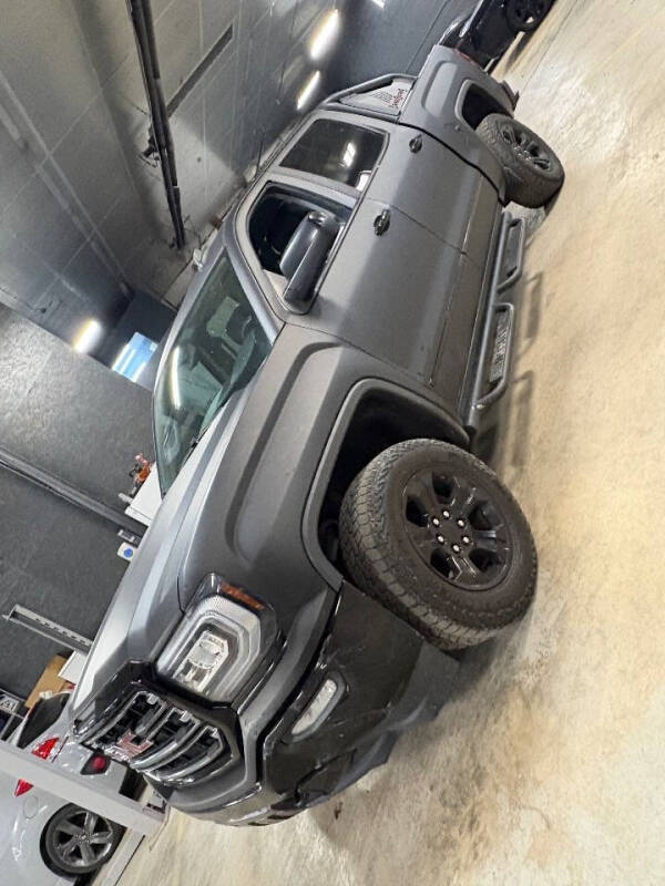 2017 GMC Sierra 1500 SLT