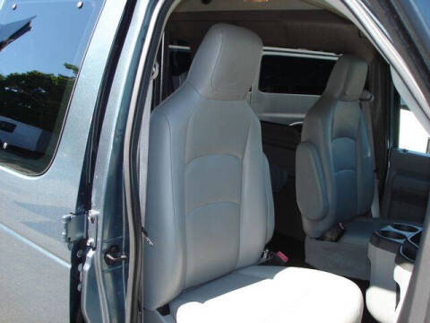 2014 Ford E-Series E-350 SD