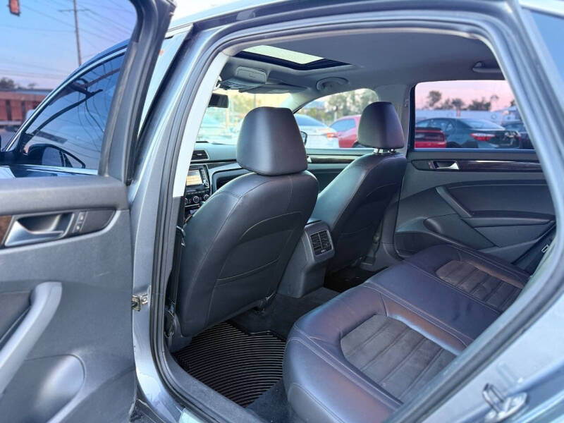 2014 Volkswagen Passat 2.0L TDI SEL Premium