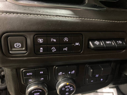 2023 GMC Yukon XL Denali Ultimate