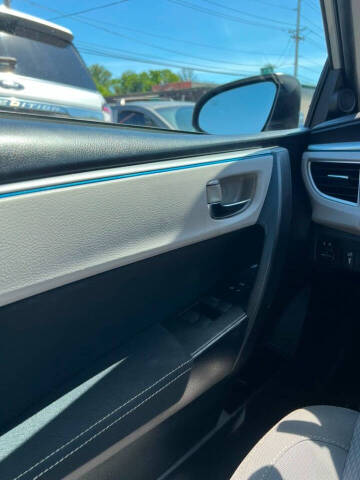 2015 Toyota Corolla LE Plus