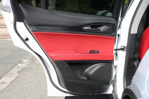 2021 Alfa Romeo Stelvio Sprint