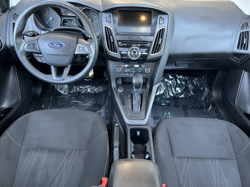 2017 Ford Focus SEL