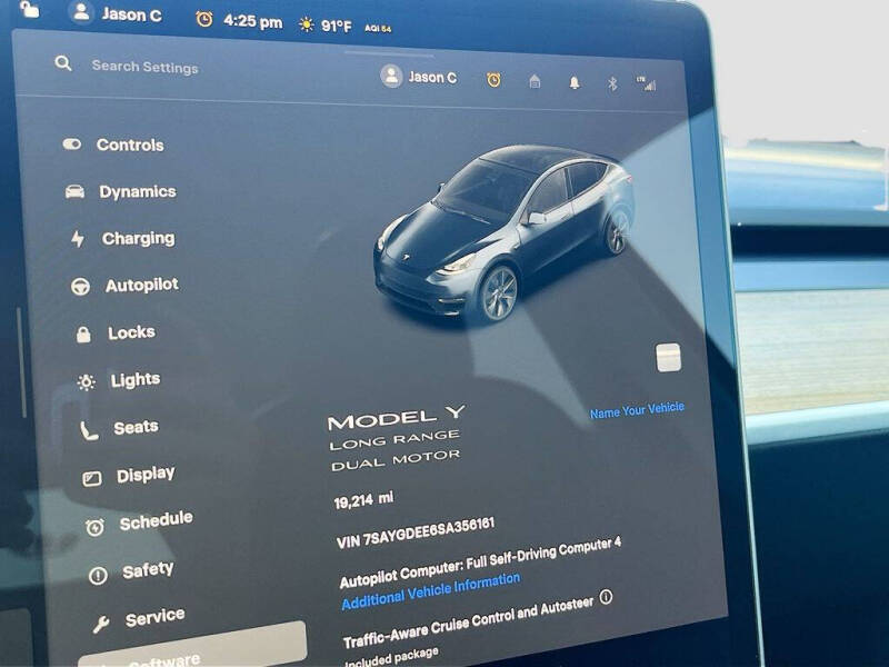 2025 Tesla Model Y Long Range