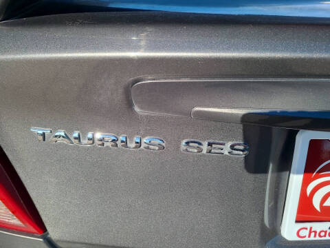 2004 Ford Taurus SES