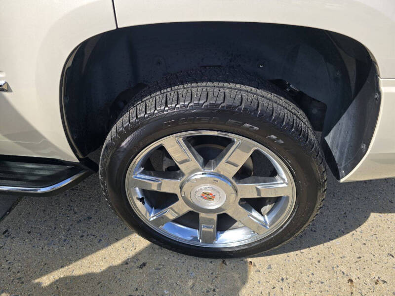 2013 Cadillac Escalade Luxury