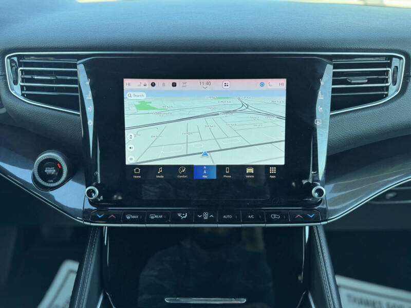 2024 Jeep Wagoneer L