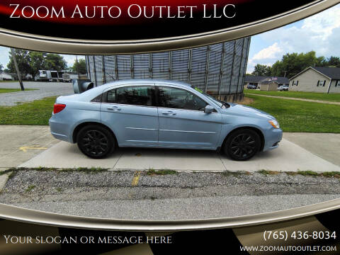 2013 Chrysler 200 for sale at Zoom Auto Outlet LLC in Thorntown IN