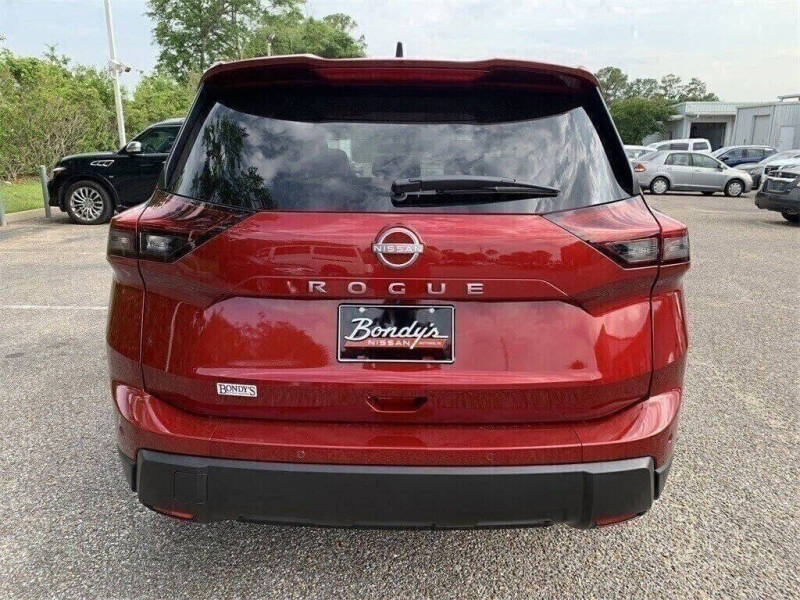 2025 Nissan Rogue S
