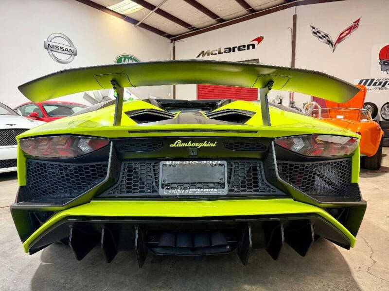 2016 Lamborghini Aventador LP 750-4 SV