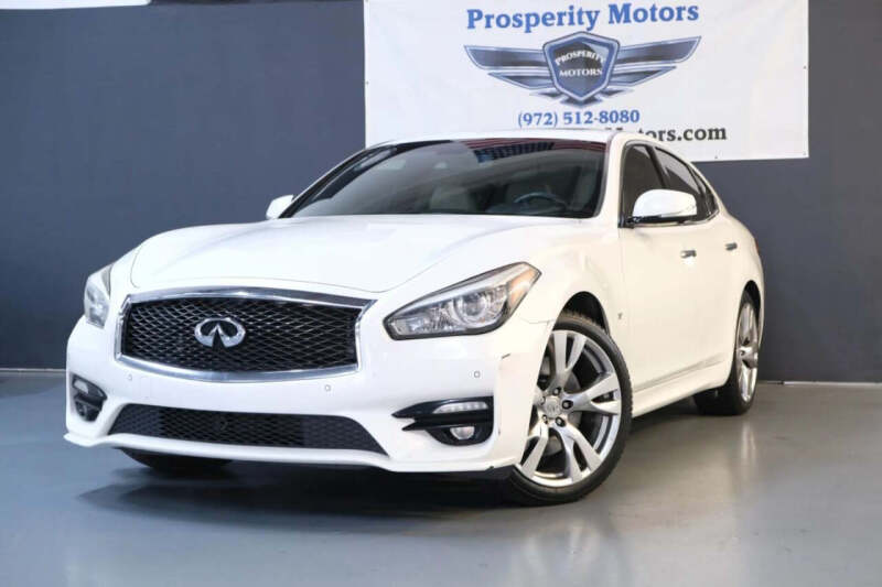 2015 Infiniti Q70 3.7