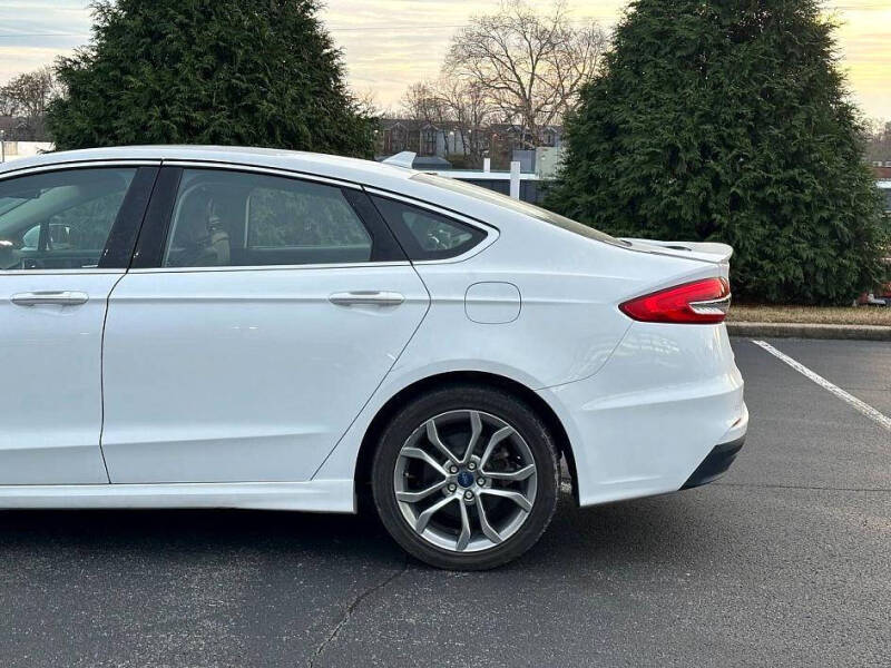 2019 Ford Fusion Hybrid Titanium