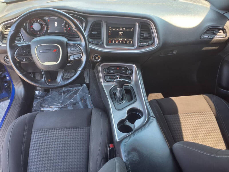 2020 Dodge Challenger SXT