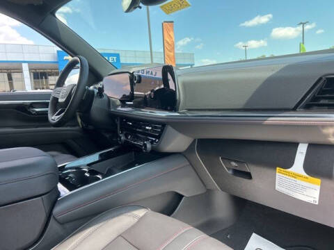 2025 Chevrolet Tahoe RST