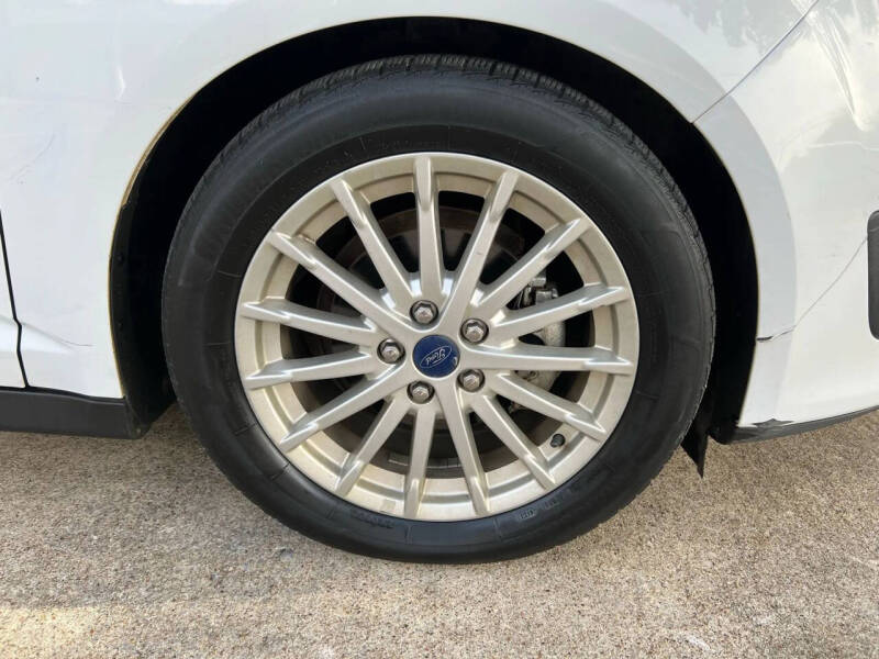 2015 Ford C-MAX Hybrid SE