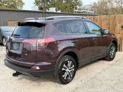 2018 Toyota RAV4 LE