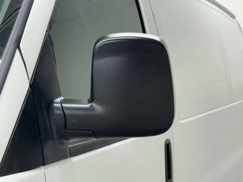 2021 Chevrolet Express 2500