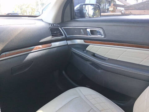 2016 Ford Explorer Platinum