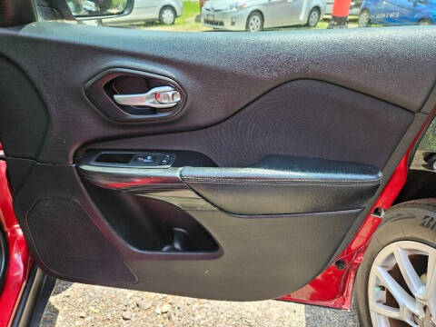 2014 Jeep Cherokee Sport