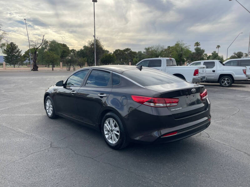 2018 Kia Optima LX