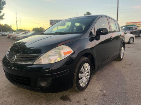 2011 Nissan Versa 1.8 S