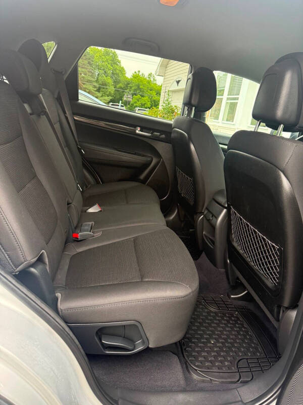 2014 Kia Sorento LX