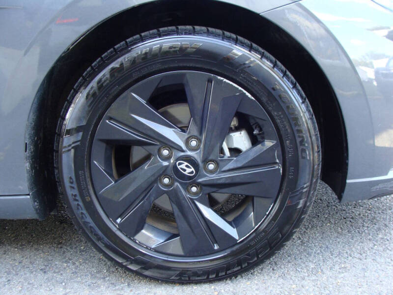 2023 Hyundai Elantra