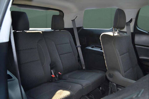 2017 GMC Acadia SLE-2