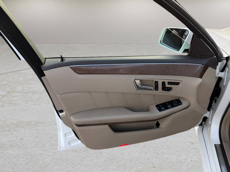 2011 Mercedes-Benz E-Class E 350 Luxury 4MATIC