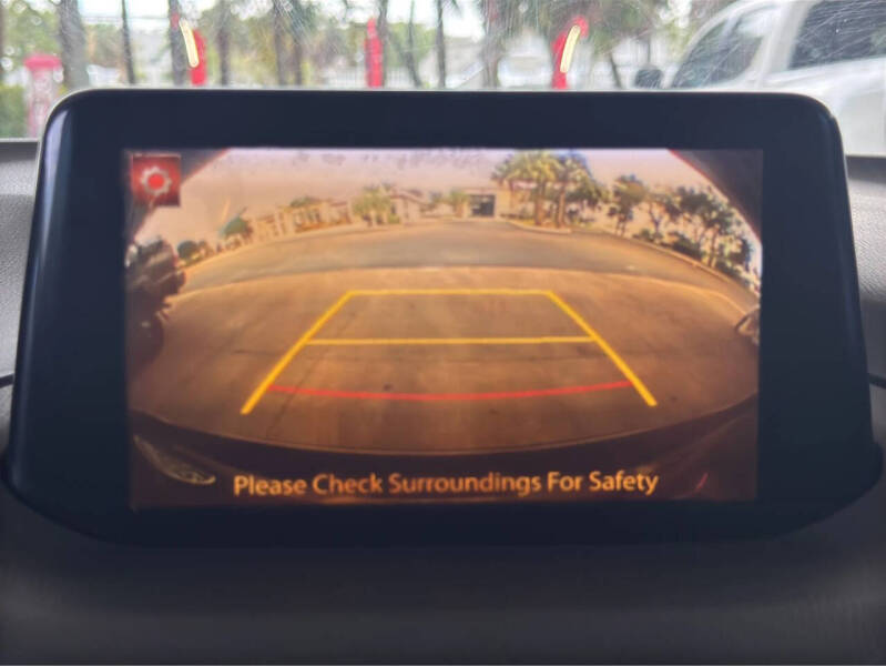 2017 Mazda MAZDA3 Sport