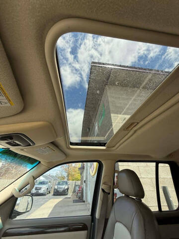 2004 Ford Explorer Eddie Bauer