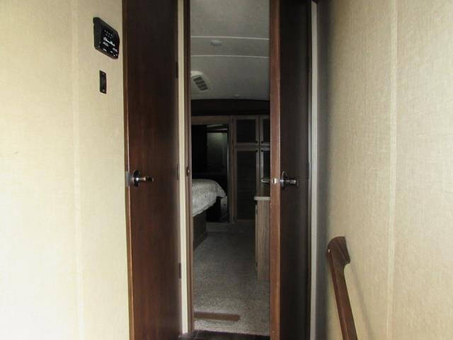 2016 Forest River SHASTA PHO