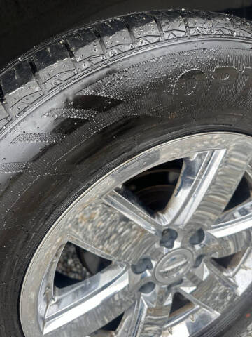 2011 Nissan Armada Platinum