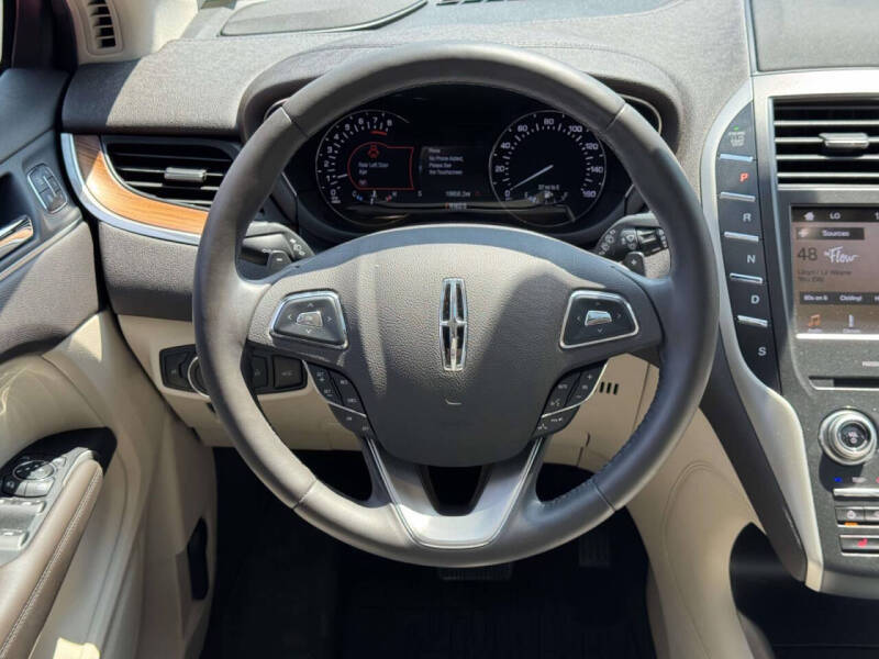 2019 Lincoln MKC Select