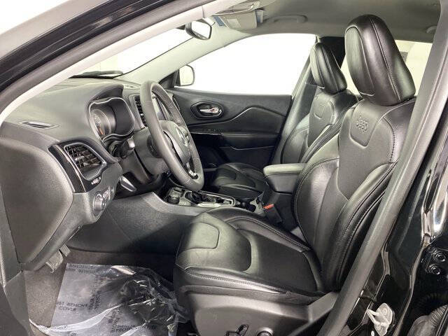 2023 Jeep Cherokee Altitude Lux