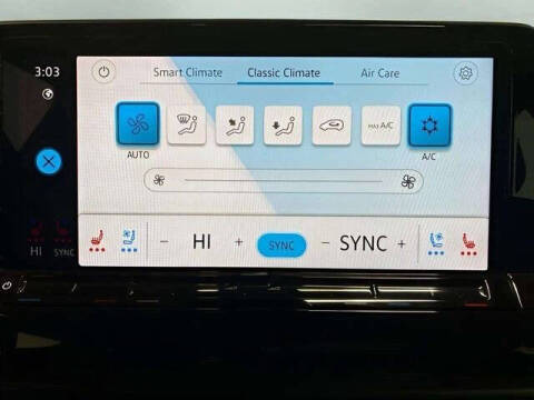 2025 Volkswagen Atlas Cross Sport SE 4Motion