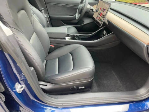 2020 Tesla Model 3 Long Range