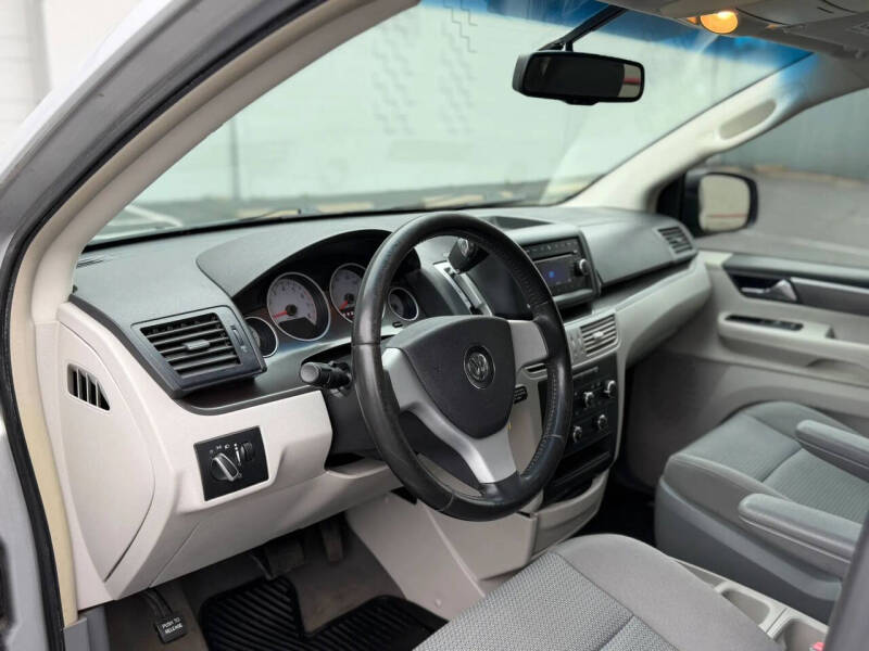 2009 Volkswagen Routan